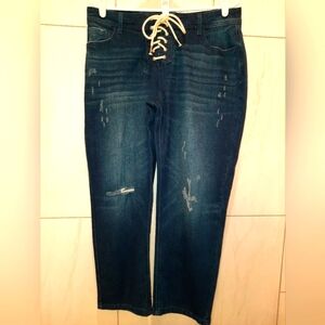 Forever 21 women’s mid rise flare leg jean lace-up front size 31 US 10 EUC
